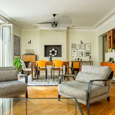 Apartment Veeve - Between The Beams *